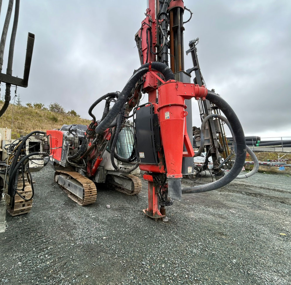 Sandvik DP1600i - Μηχάνημα διάτρησης: φωτογραφία 4 Sandvik DP1600i - Μηχάνημα διάτρησης: φωτογραφία 4