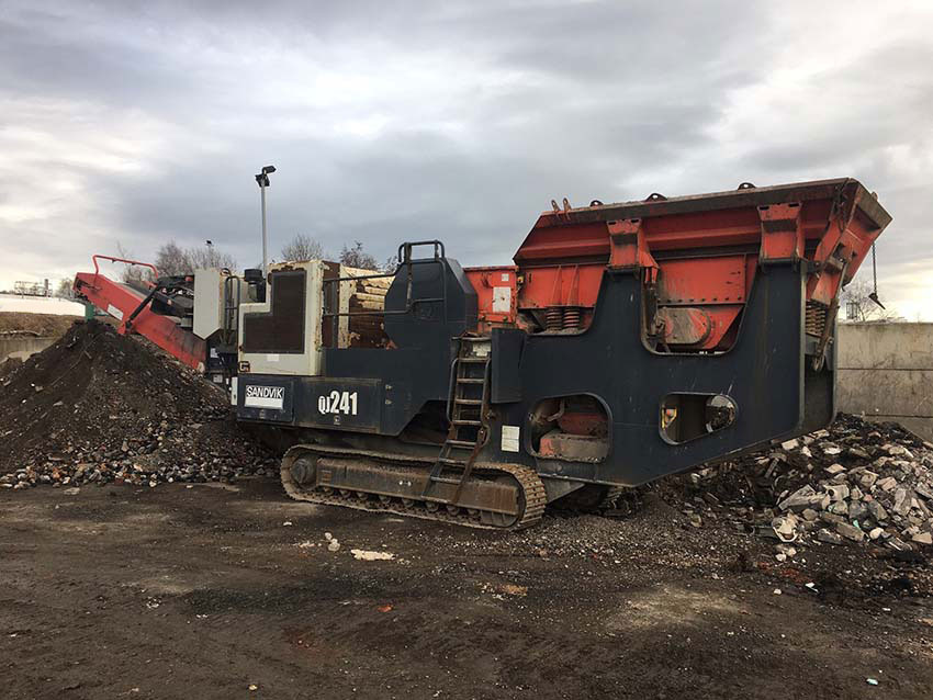 Sandvik QJ241 - Θραυστήρας σιαγόνων: φωτογραφία 4 Sandvik QJ241 - Θραυστήρας σιαγόνων: φωτογραφία 4