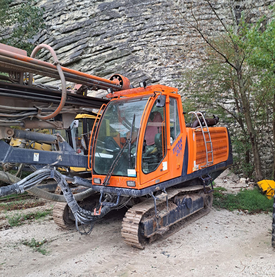 Sandvik Titon 300 - Μηχάνημα διάτρησης: φωτογραφία 2 Sandvik Titon 300 - Μηχάνημα διάτρησης: φωτογραφία 2