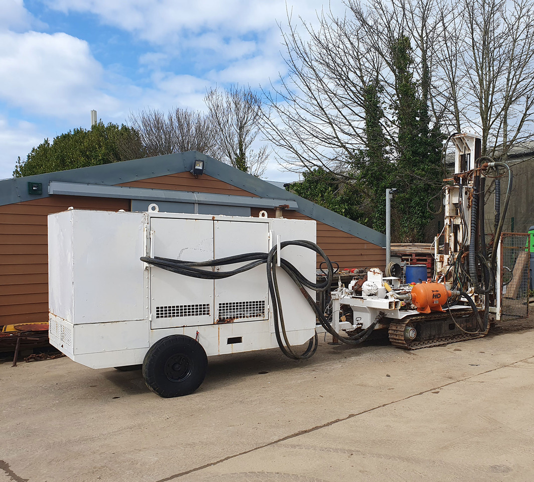 Technodrill TD610 - Πασσαλοπήκτης: φωτογραφία 3 Technodrill TD610 - Πασσαλοπήκτης: φωτογραφία 3