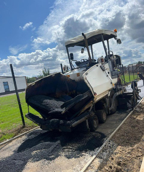 Vogele Super 1303-3i - Διαστρωτήρας ασφάλτου: φωτογραφία 2 Vogele Super 1303-3i - Διαστρωτήρας ασφάλτου: φωτογραφία 2