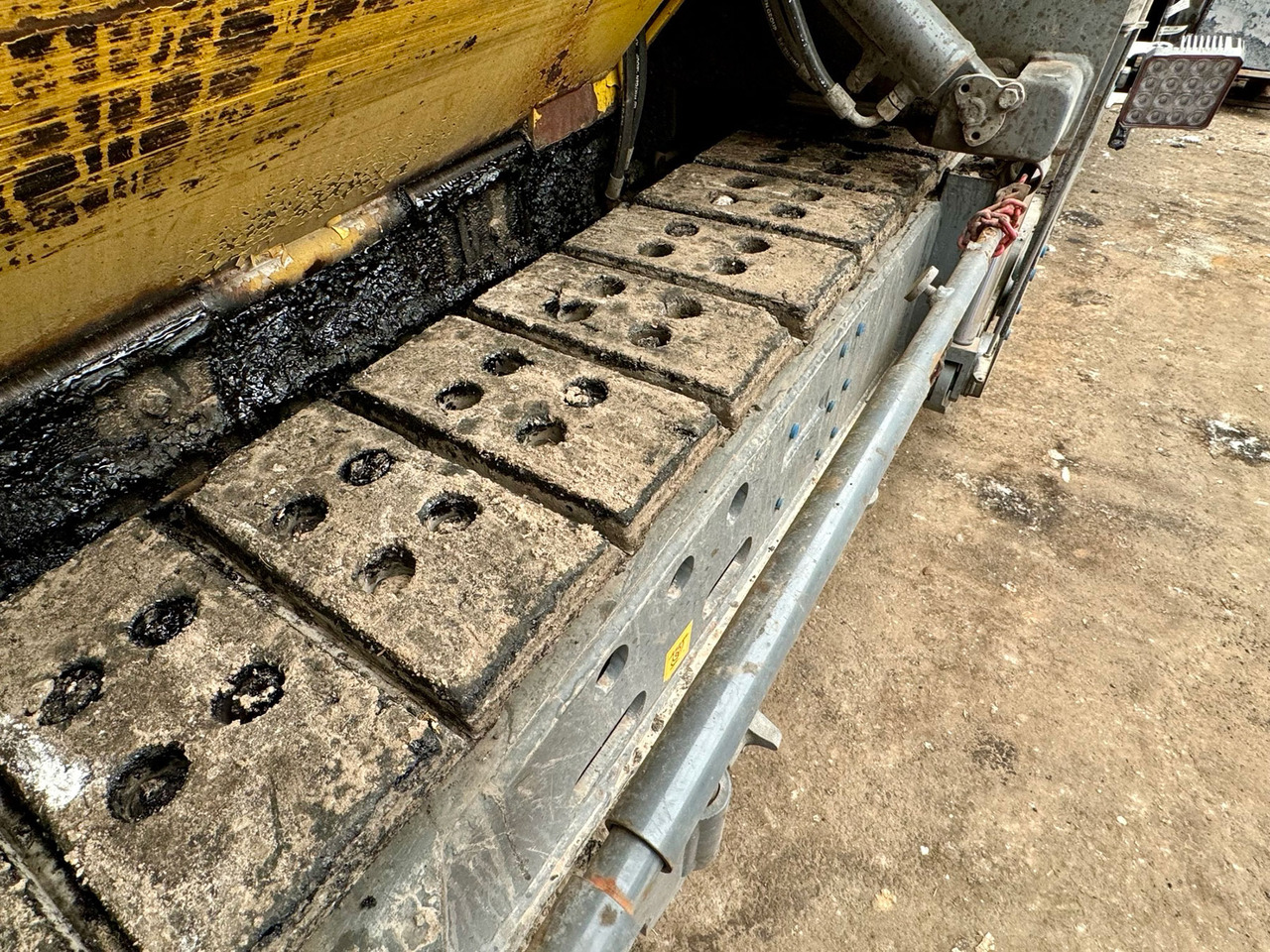 Vogele Super 1800-3i - Διαστρωτήρας ασφάλτου: φωτογραφία 5 Vogele Super 1800-3i - Διαστρωτήρας ασφάλτου: φωτογραφία 5