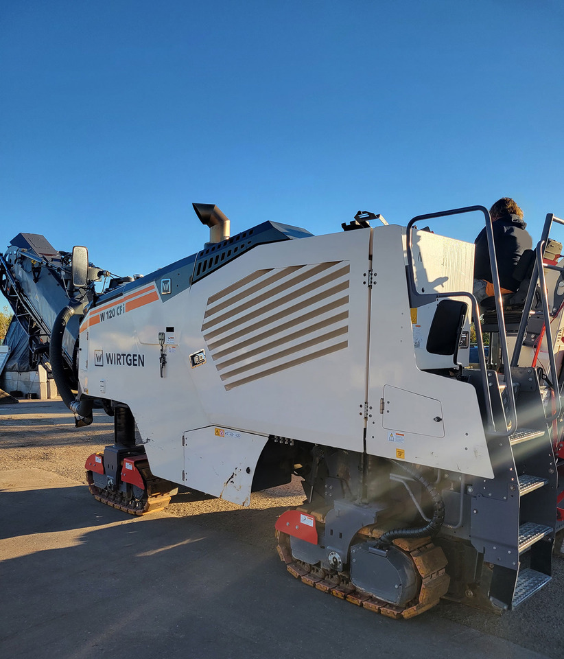 Wirtgen W 120 CFI - Φρέζα ασφάλτου: φωτογραφία 2 Wirtgen W 120 CFI - Φρέζα ασφάλτου: φωτογραφία 2