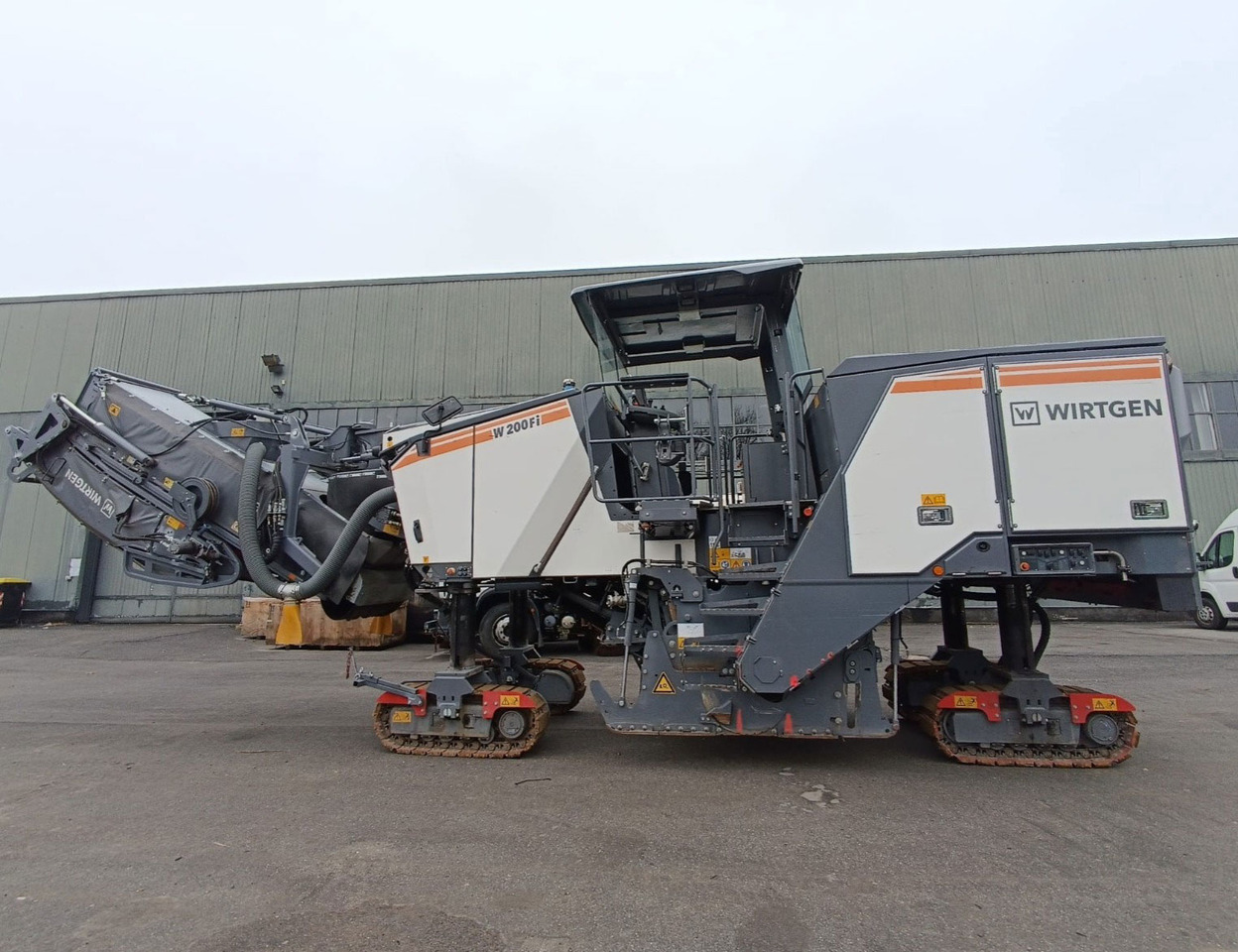 Wirtgen W 200 Fi - Φρέζα ασφάλτου: φωτογραφία 2 Wirtgen W 200 Fi - Φρέζα ασφάλτου: φωτογραφία 2