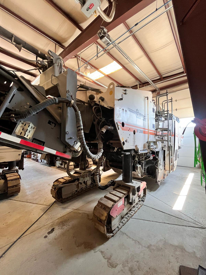Wirtgen W 2000 - Φρέζα ασφάλτου: φωτογραφία 3 Wirtgen W 2000 - Φρέζα ασφάλτου: φωτογραφία 3