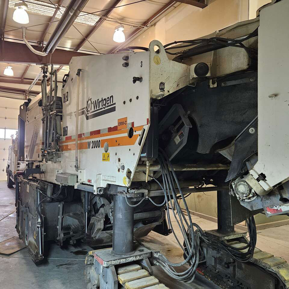 Wirtgen W 2000 - Φρέζα ασφάλτου: φωτογραφία 3 Wirtgen W 2000 - Φρέζα ασφάλτου: φωτογραφία 3