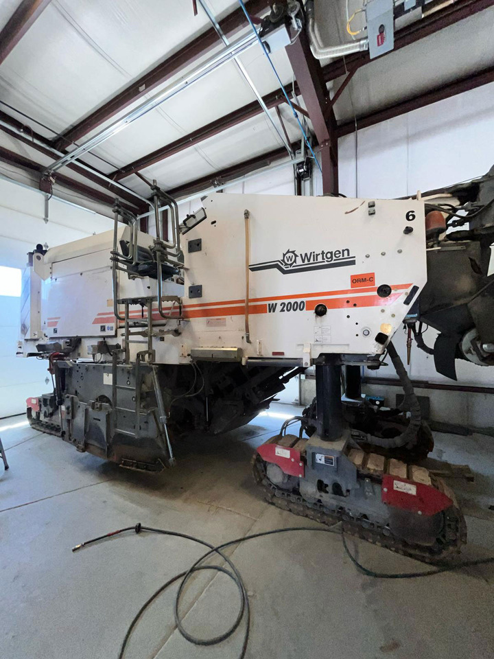 Wirtgen W 2000 - Φρέζα ασφάλτου: φωτογραφία 1 Wirtgen W 2000 - Φρέζα ασφάλτου: φωτογραφία 1