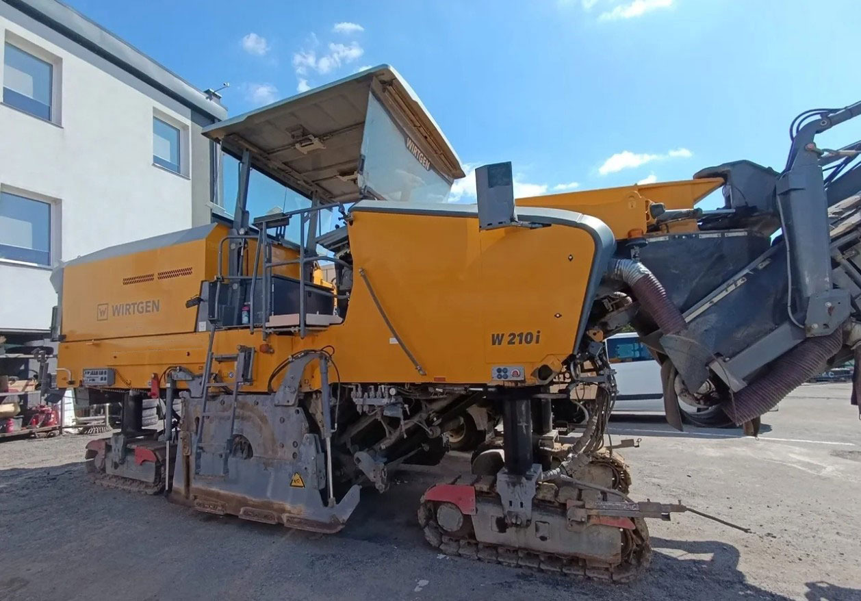 Wirtgen W 210 i - Φρέζα ασφάλτου: φωτογραφία 5 Wirtgen W 210 i - Φρέζα ασφάλτου: φωτογραφία 5