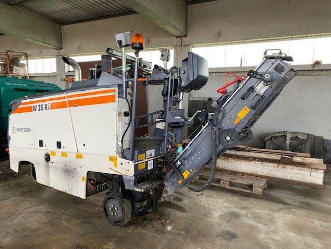 Wirtgen W 35 Ri - Φρέζα ασφάλτου: φωτογραφία 1 Wirtgen W 35 Ri - Φρέζα ασφάλτου: φωτογραφία 1