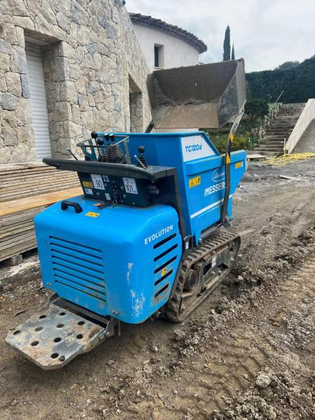 Μίνι ανατρεπόμενο brouette a chenilles messeri 1200 kg charge utile 1200d: φωτογραφία 1