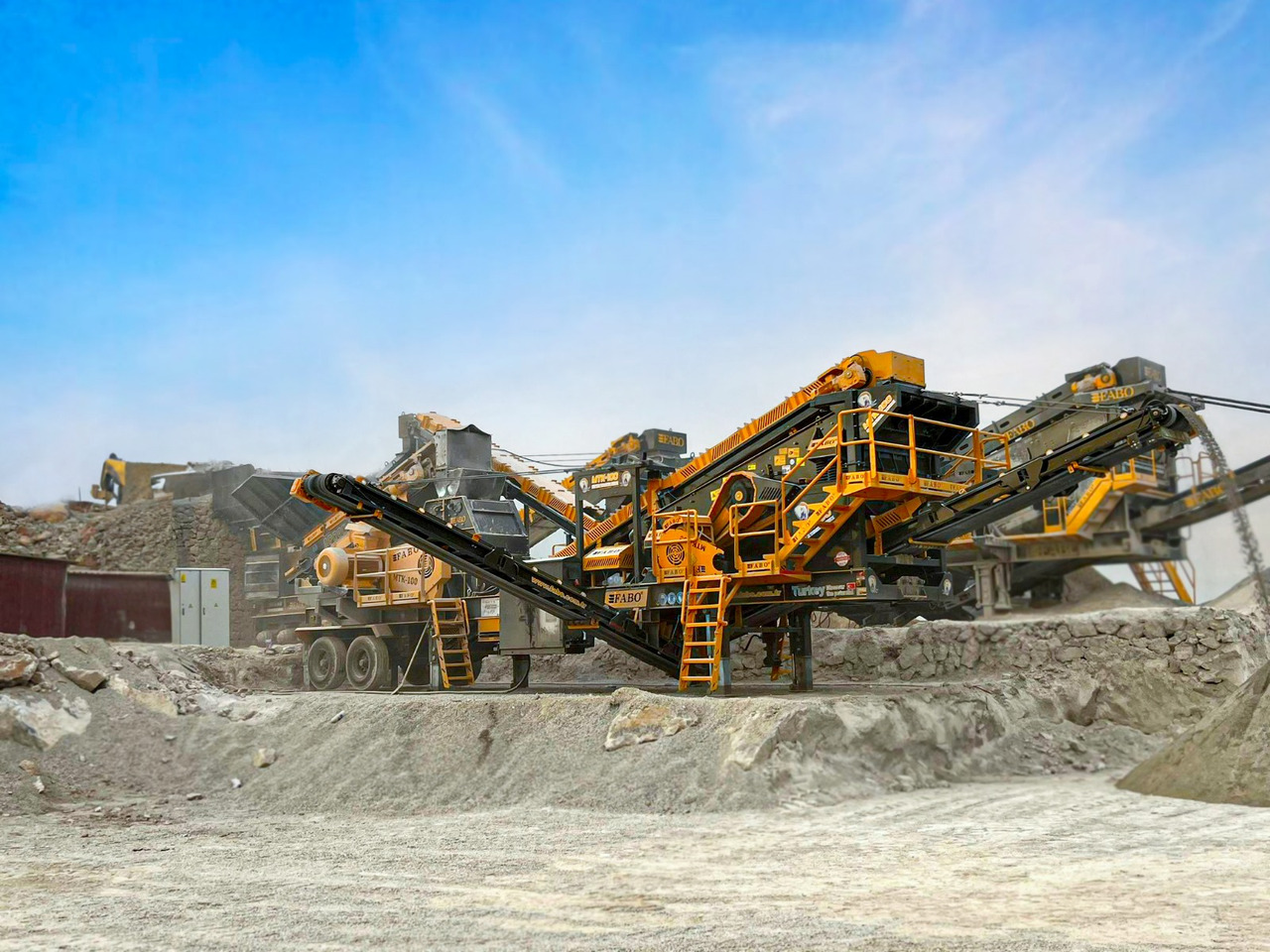 FABO MOBILE CRUSHING PLANT - Μηχάνημα ορυχείων: φωτογραφία 1 FABO MOBILE CRUSHING PLANT - Μηχάνημα ορυχείων: φωτογραφία 1