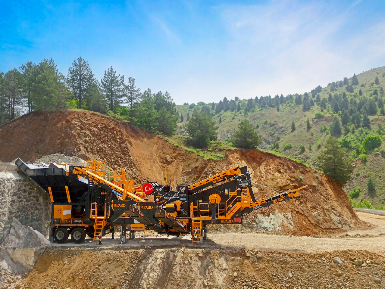 FABO Mobile crusher - Κινητός σπαστήρας: φωτογραφία 1 FABO Mobile crusher - Κινητός σπαστήρας: φωτογραφία 1