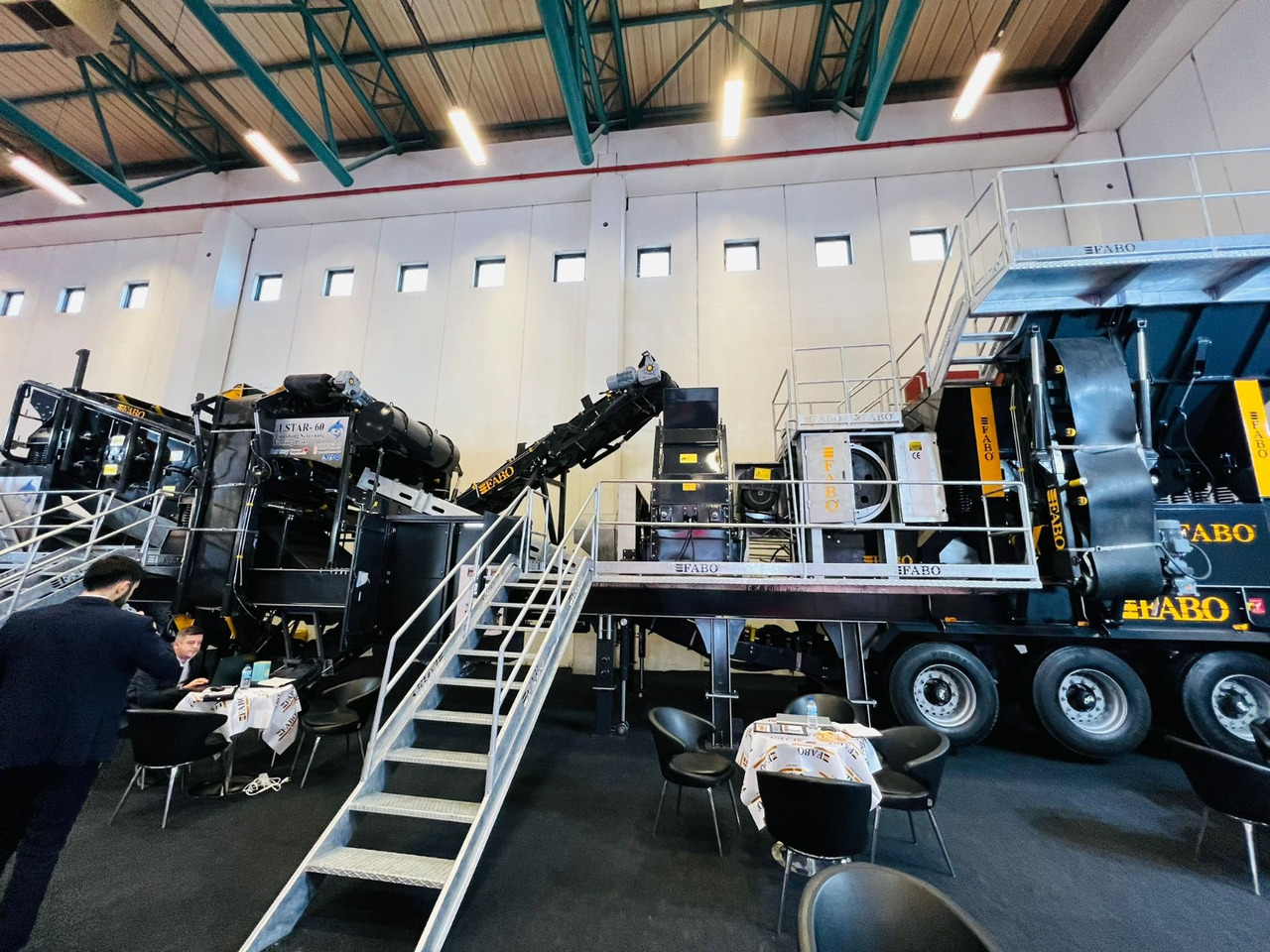 FABO Mobile crusher - Κινητός σπαστήρας: φωτογραφία 3 FABO Mobile crusher - Κινητός σπαστήρας: φωτογραφία 3