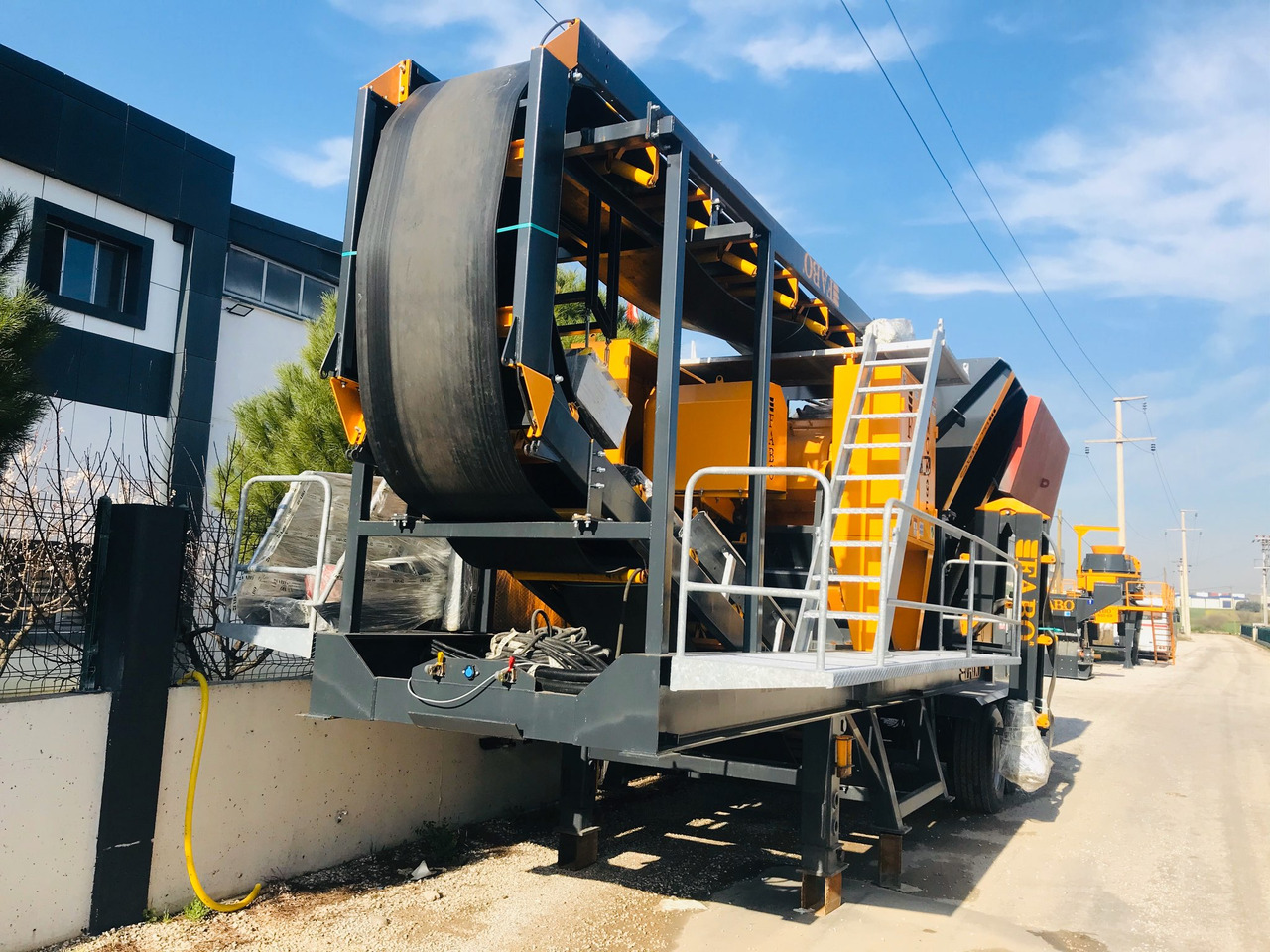 FABO Mobile crusher - Κινητός σπαστήρας: φωτογραφία 3 FABO Mobile crusher - Κινητός σπαστήρας: φωτογραφία 3
