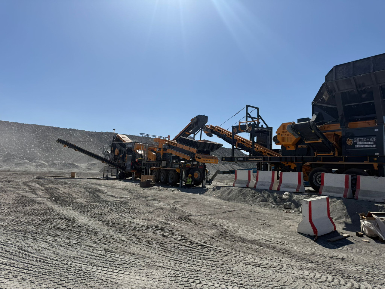 FABO mining machinery - crushing plant - Μηχάνημα ορυχείων: φωτογραφία 4 FABO mining machinery - crushing plant - Μηχάνημα ορυχείων: φωτογραφία 4