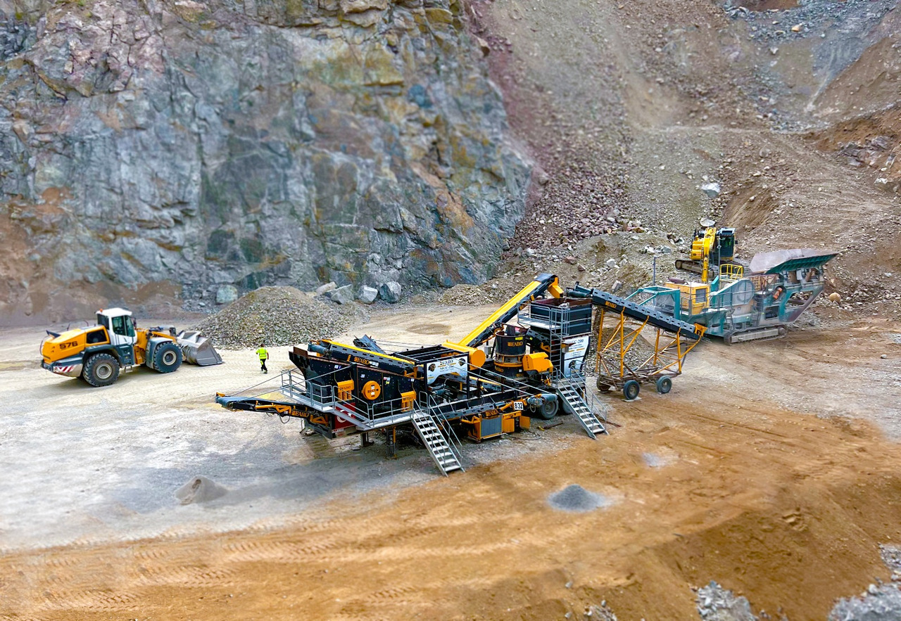 FABO mining machinery - crushing plant - Μηχάνημα ορυχείων: φωτογραφία 2 FABO mining machinery - crushing plant - Μηχάνημα ορυχείων: φωτογραφία 2