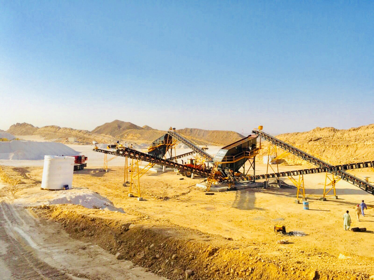 FABO vibrating screen - Διαλογής: φωτογραφία 3 FABO vibrating screen - Διαλογής: φωτογραφία 3