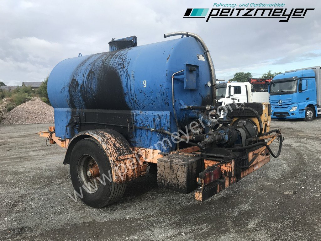 BATHE 1 Achs Anhänger Bitum / Teerkocher ST 5 E - 4,8 m³ zGG 9,5 t. - Ασφαλτοδιανομέας: φωτογραφία 2 BATHE 1 Achs Anhänger Bitum / Teerkocher ST 5 E - 4,8 m³ zGG 9,5 t. - Ασφαλτοδιανομέας: φωτογραφία 2