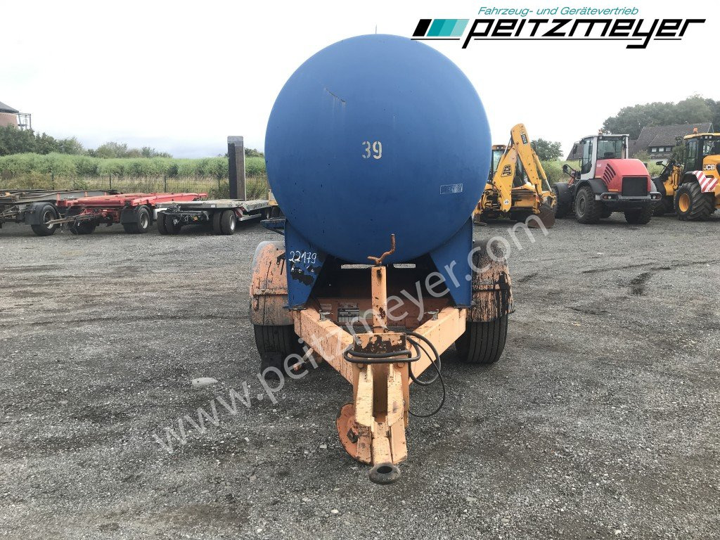 BATHE 1 Achs Anhänger Bitum / Teerkocher ST 5 E - 4,8 m³ zGG 9,5 t. - Ασφαλτοδιανομέας: φωτογραφία 5 BATHE 1 Achs Anhänger Bitum / Teerkocher ST 5 E - 4,8 m³ zGG 9,5 t. - Ασφαλτοδιανομέας: φωτογραφία 5