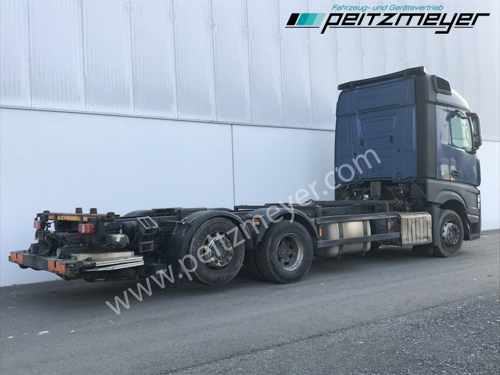 MERCEDES-BENZ Actros 2542 LL BDF Getriebe+Retarder+AGR NEU Retarder + Getriebe neu - Φορτηγό μεταφοράς εμπορευματοκιβωτίων/ Κινητό αμάξωμα: φωτογραφία 4 MERCEDES-BENZ Actros 2542 LL BDF Getriebe+Retarder+AGR NEU Retarder + Getriebe neu - Φορτηγό μεταφοράς εμπορευματοκιβωτίων/ Κινητό αμάξωμα: φωτογραφία 4