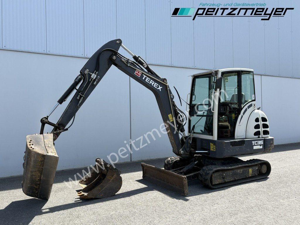 TEREX MINIBAGGER TC 35 mit hydr. Schwenklöffel 1.300 mm - Μίνι εκσκαφέας: φωτογραφία 1 TEREX MINIBAGGER TC 35 mit hydr. Schwenklöffel 1.300 mm - Μίνι εκσκαφέας: φωτογραφία 1