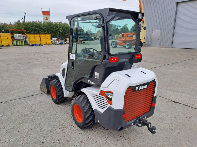 Bobcat L28 - Ελαστιχοφόρος φορτωτής: φωτογραφία 2 Bobcat L28 - Ελαστιχοφόρος φορτωτής: φωτογραφία 2