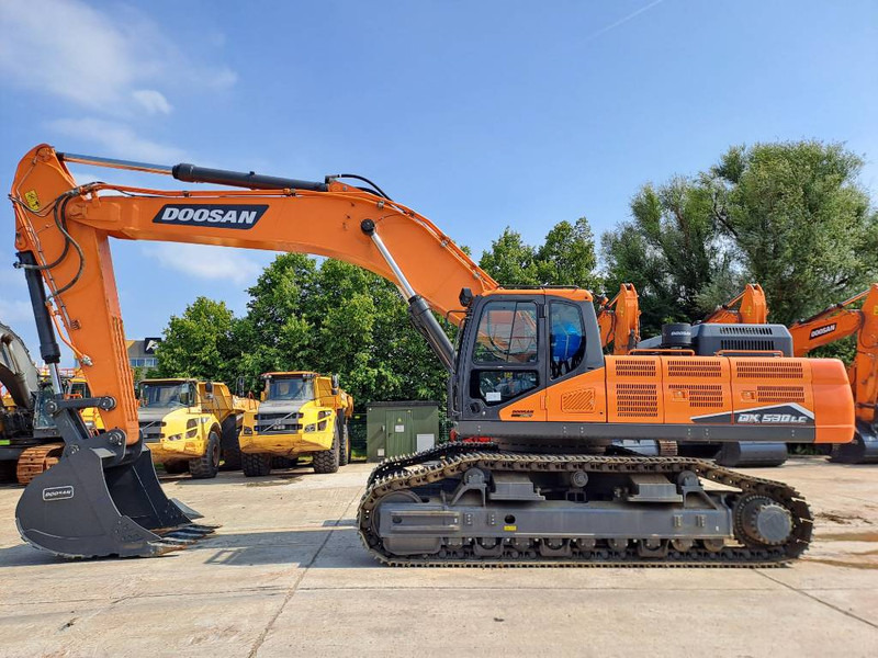 Doosan DX530LC-7M - Ερπυστριοφόρος εκσκαφέας: φωτογραφία 1 Doosan DX530LC-7M - Ερπυστριοφόρος εκσκαφέας: φωτογραφία 1