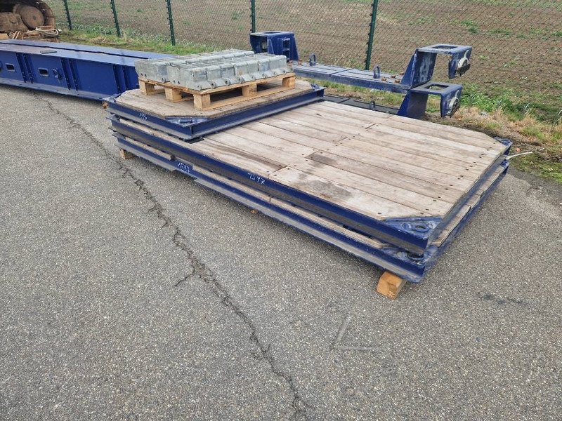 Faymonville STBZ-4VA (Hydr. vesseldeck 8+4,5+4,2+6m) - Ρυμούλκα με χαμηλό δάπεδο: φωτογραφία 2 Faymonville STBZ-4VA (Hydr. vesseldeck 8+4,5+4,2+6m) - Ρυμούλκα με χαμηλό δάπεδο: φωτογραφία 2