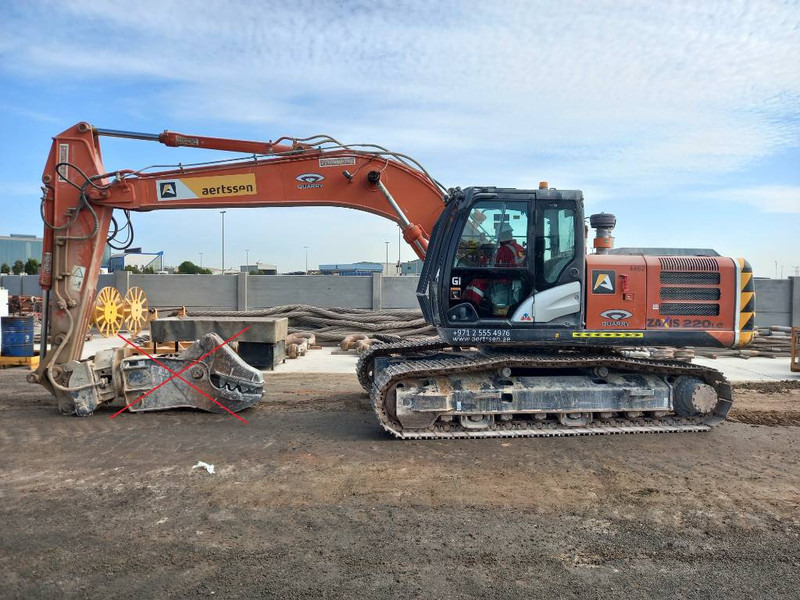 Hitachi ZX220 LC (Abu Dhabi) - Ερπυστριοφόρος εκσκαφέας: φωτογραφία 1 Hitachi ZX220 LC (Abu Dhabi) - Ερπυστριοφόρος εκσκαφέας: φωτογραφία 1