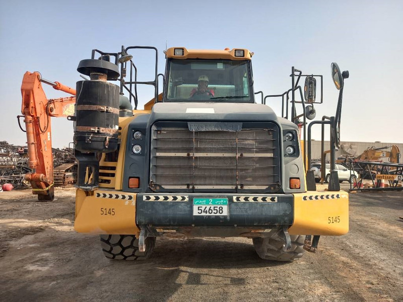 Komatsu HM400-3R (4 pcs available in Abu Dhabi) - Αρθρωτό φορτηγό: φωτογραφία 5 Komatsu HM400-3R (4 pcs available in Abu Dhabi) - Αρθρωτό φορτηγό: φωτογραφία 5