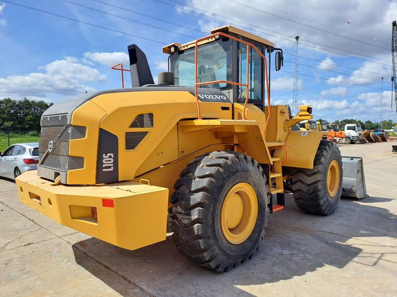 Volvo L 105 - Ελαστιχοφόρος φορτωτής: φωτογραφία 4 Volvo L 105 - Ελαστιχοφόρος φορτωτής: φωτογραφία 4