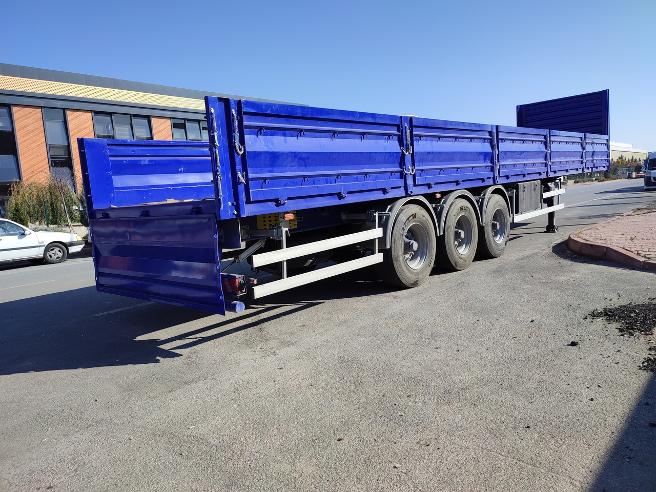 SINAN TANKER-TREYLER FlatBed - Special Platform - Επικαθήμενο πλατφόρμα/ Καρότσα: φωτογραφία 1 SINAN TANKER-TREYLER FlatBed - Special Platform - Επικαθήμενο πλατφόρμα/ Καρότσα: φωτογραφία 1