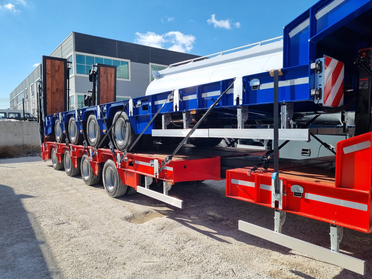 Sinan Tanker Lowbed - Επικαθήμενο με χαμηλό δάπεδο: φωτογραφία 3 Sinan Tanker Lowbed - Επικαθήμενο με χαμηλό δάπεδο: φωτογραφία 3