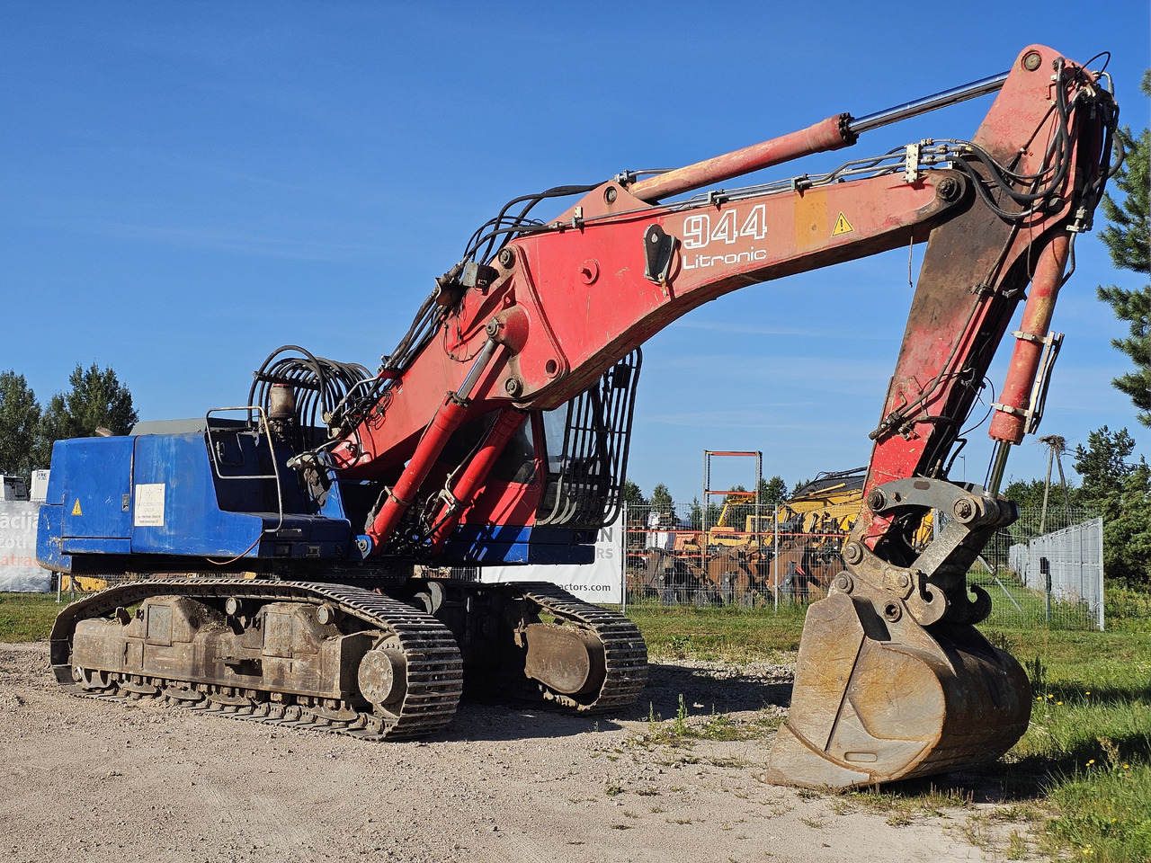 LIEBHERR R944B VH-HD. UHD boom and standart boom included. - Εκσκαφέας κατεδάφισης: φωτογραφία 3 LIEBHERR R944B VH-HD. UHD boom and standart boom included. - Εκσκαφέας κατεδάφισης: φωτογραφία 3