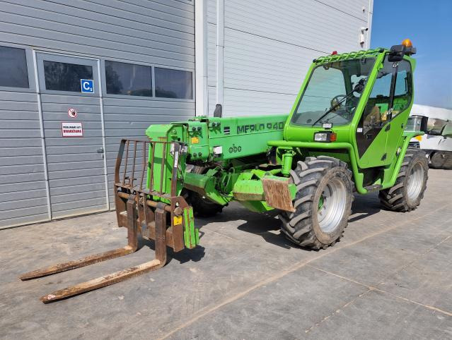 MERLO P40.14 K - Τηλεσκοπικός μπροστινός φορτωτής: φωτογραφία 1 MERLO P40.14 K - Τηλεσκοπικός μπροστινός φορτωτής: φωτογραφία 1