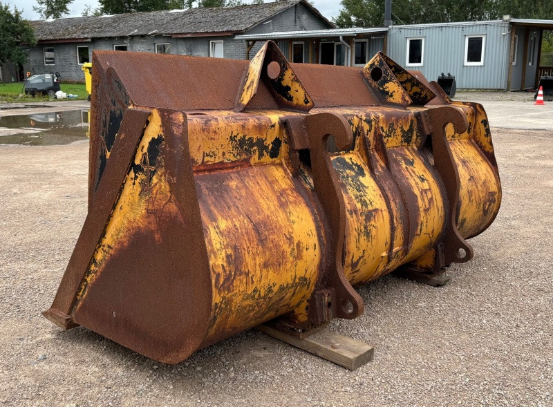 Volvo BM 2400mm - Κουβάς για φορτωτή για Ελαστιχοφόρος φορτωτής: φωτογραφία 5 Volvo BM 2400mm - Κουβάς για φορτωτή για Ελαστιχοφόρος φορτωτής: φωτογραφία 5