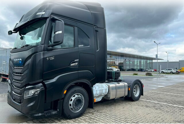IVECO S-Way AS440S49T/P - AF4T COMFORT+AERO+ LED+NAVI... - Τράκτορας: φωτογραφία 1 IVECO S-Way AS440S49T/P - AF4T COMFORT+AERO+ LED+NAVI... - Τράκτορας: φωτογραφία 1