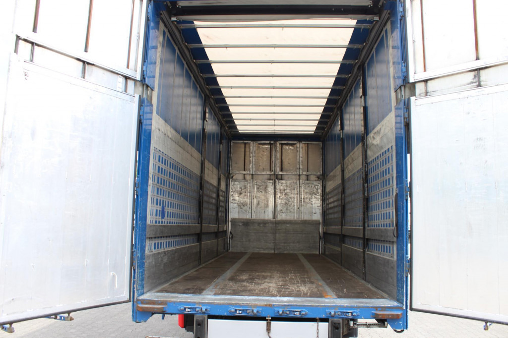 Φορτηγό μουσαμάς MAN TGX 26.460 Retarder Jumbo-Zug 120M3 Durchlade: φωτογραφία 13