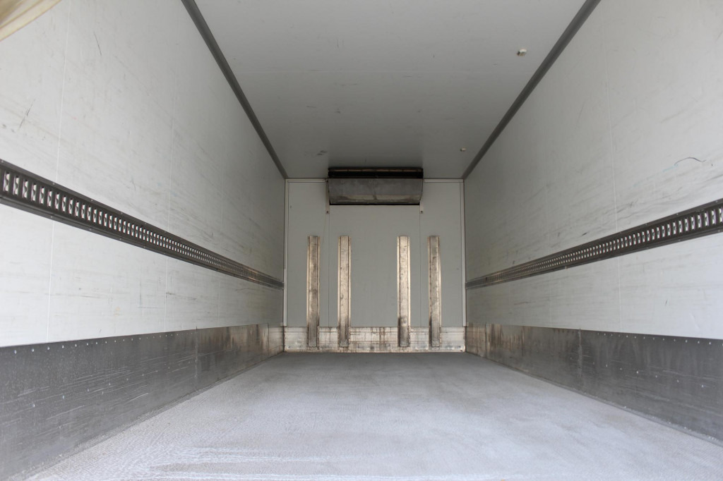 Mercedes-Benz Atego 1223 E6 TK T-800 R Strom LBW - Φορτηγό ψυγείο: φωτογραφία 2 Mercedes-Benz Atego 1223 E6 TK T-800 R Strom LBW - Φορτηγό ψυγείο: φωτογραφία 2