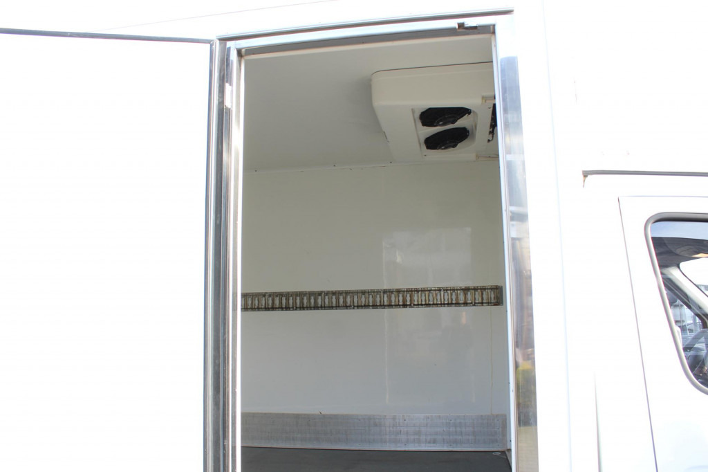 Mercedes-Benz Sprinter 316 TK V-300 MAX Tiefkühlkoffer MIETE - Επαγγελματικό αυτοκίνητο ψυγείο: φωτογραφία 3 Mercedes-Benz Sprinter 316 TK V-300 MAX Tiefkühlkoffer MIETE - Επαγγελματικό αυτοκίνητο ψυγείο: φωτογραφία 3