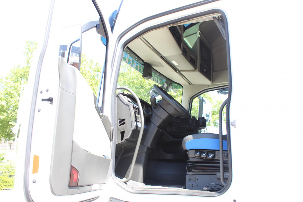 Volvo FH 500 Globe XL I-Park Cool Navi Miete-Rent! - Τράκτορας: φωτογραφία 2 Volvo FH 500 Globe XL I-Park Cool Navi Miete-Rent! - Τράκτορας: φωτογραφία 2