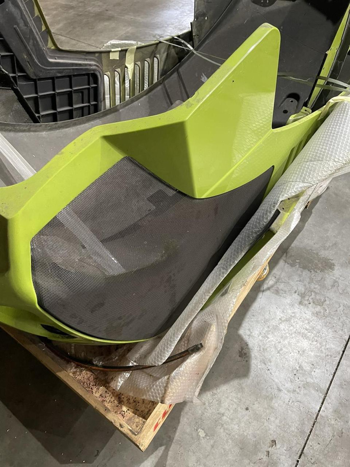 CLAAS Axion 820 Motorhaube Kotflügel Seitendeckel - Ανταλλακτικό: φωτογραφία 3 CLAAS Axion 820 Motorhaube Kotflügel Seitendeckel - Ανταλλακτικό: φωτογραφία 3