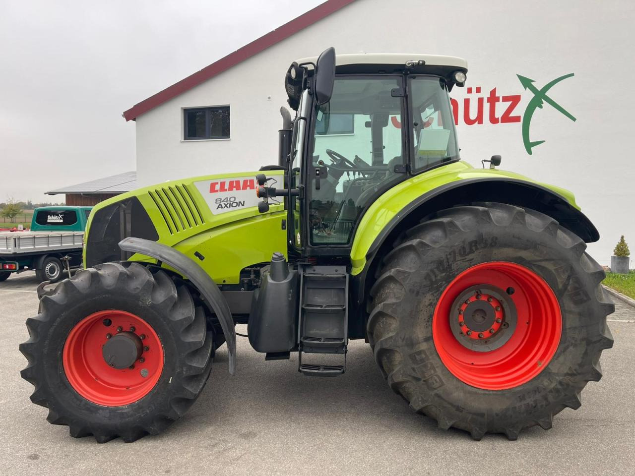 CLAAS Axion 840 CIS Hexashift, 238 PS, Baujahr 2012 - Τρακτέρ: φωτογραφία 2 CLAAS Axion 840 CIS Hexashift, 238 PS, Baujahr 2012 - Τρακτέρ: φωτογραφία 2