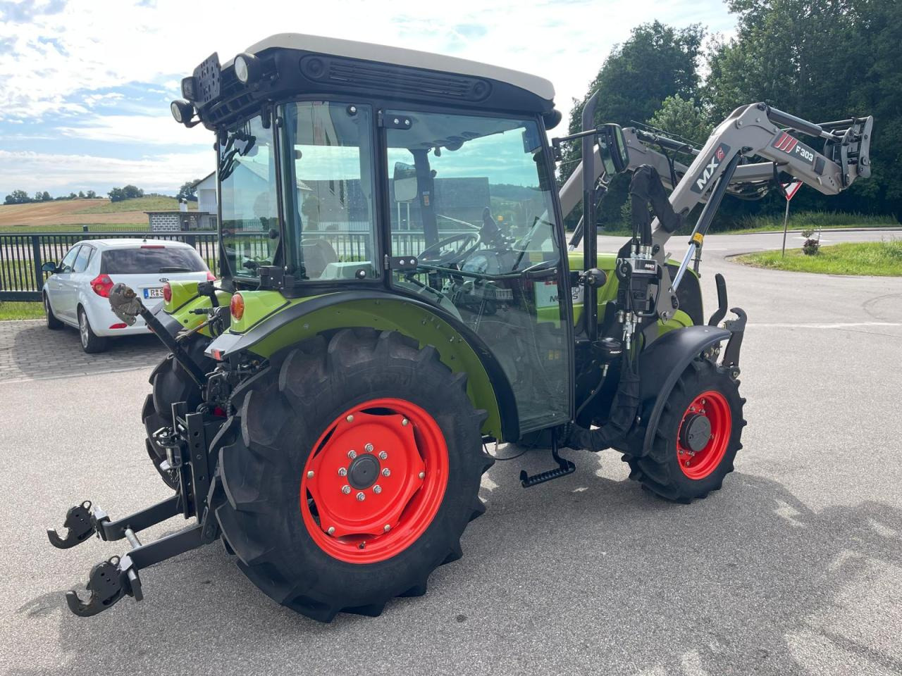 CLAAS Nexos 210 mit Frontlader, 236Bh, FZW, NEUWERTIG! - Τρακτέρ: φωτογραφία 5 CLAAS Nexos 210 mit Frontlader, 236Bh, FZW, NEUWERTIG! - Τρακτέρ: φωτογραφία 5