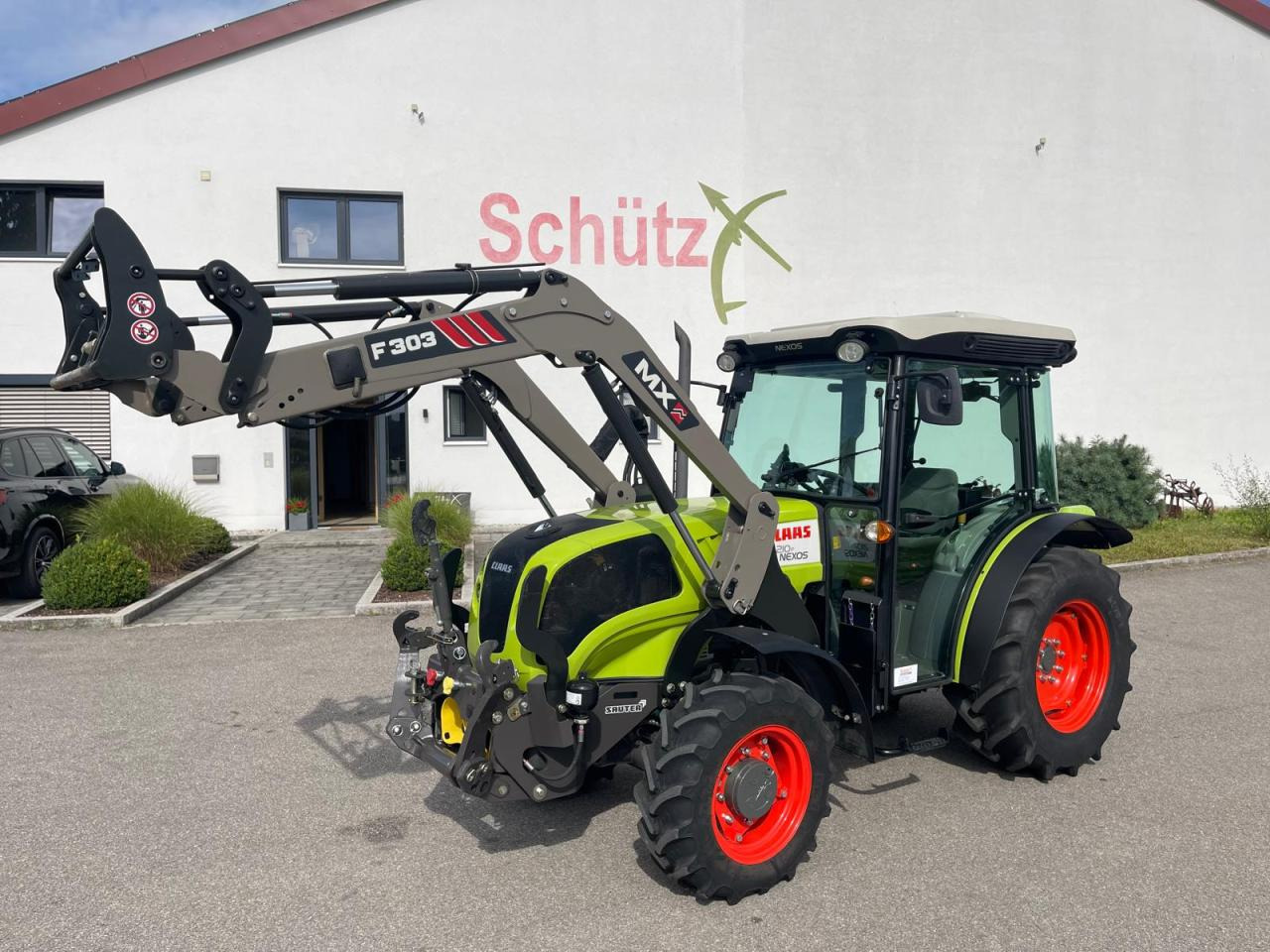 CLAAS Nexos 210 mit Frontlader und Frontzapfwelle, erst 236 Betriebsstunden, neuwertiger Zustand - Τρακτέρ: φωτογραφία 1 CLAAS Nexos 210 mit Frontlader und Frontzapfwelle, erst 236 Betriebsstunden, neuwertiger Zustand - Τρακτέρ: φωτογραφία 1