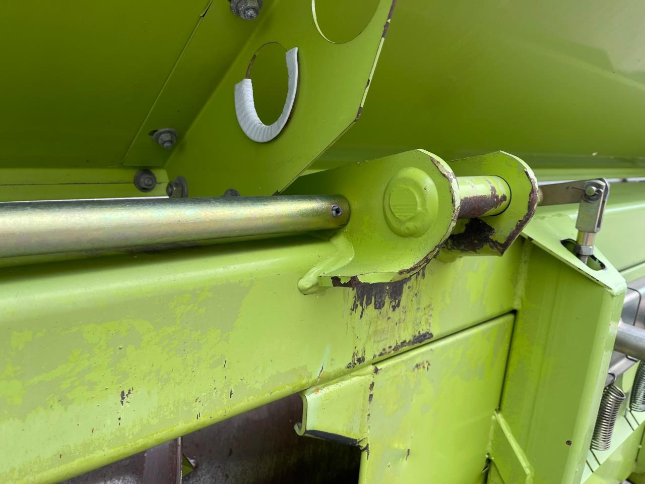 Θεριζοαλωνιστική μηχανή - κεφαλή CLAAS Schneidwerk V1050 inkl. Raps, Bj. 2008: φωτογραφία 7