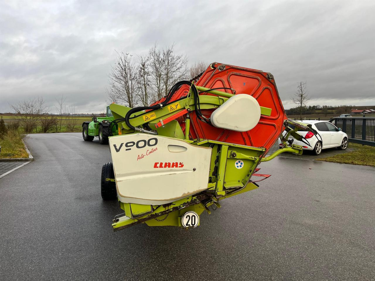 CLAAS Schneidwerk Vario V900 mit Wagen, Rapsausrüstung - Θεριζοαλωνιστική μηχανή - κεφαλή ρυμουλκούμενο: φωτογραφία 5 CLAAS Schneidwerk Vario V900 mit Wagen, Rapsausrüstung - Θεριζοαλωνιστική μηχανή - κεφαλή ρυμουλκούμενο: φωτογραφία 5