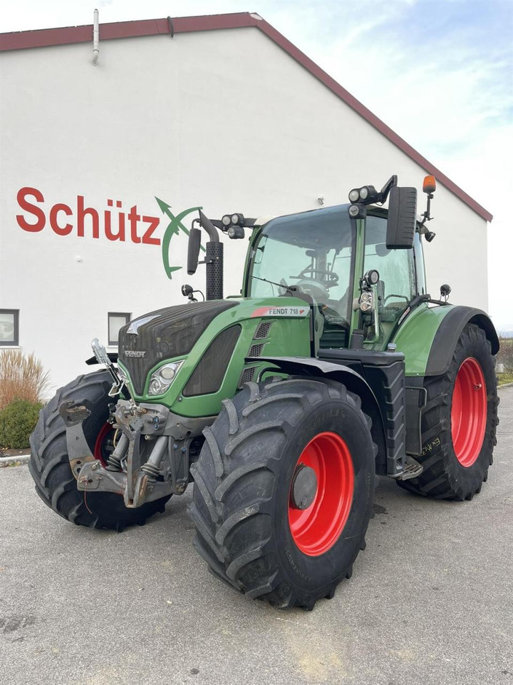 Fendt Fendt 718 Vario SCR GPS - Τρακτέρ: φωτογραφία 1 Fendt Fendt 718 Vario SCR GPS - Τρακτέρ: φωτογραφία 1