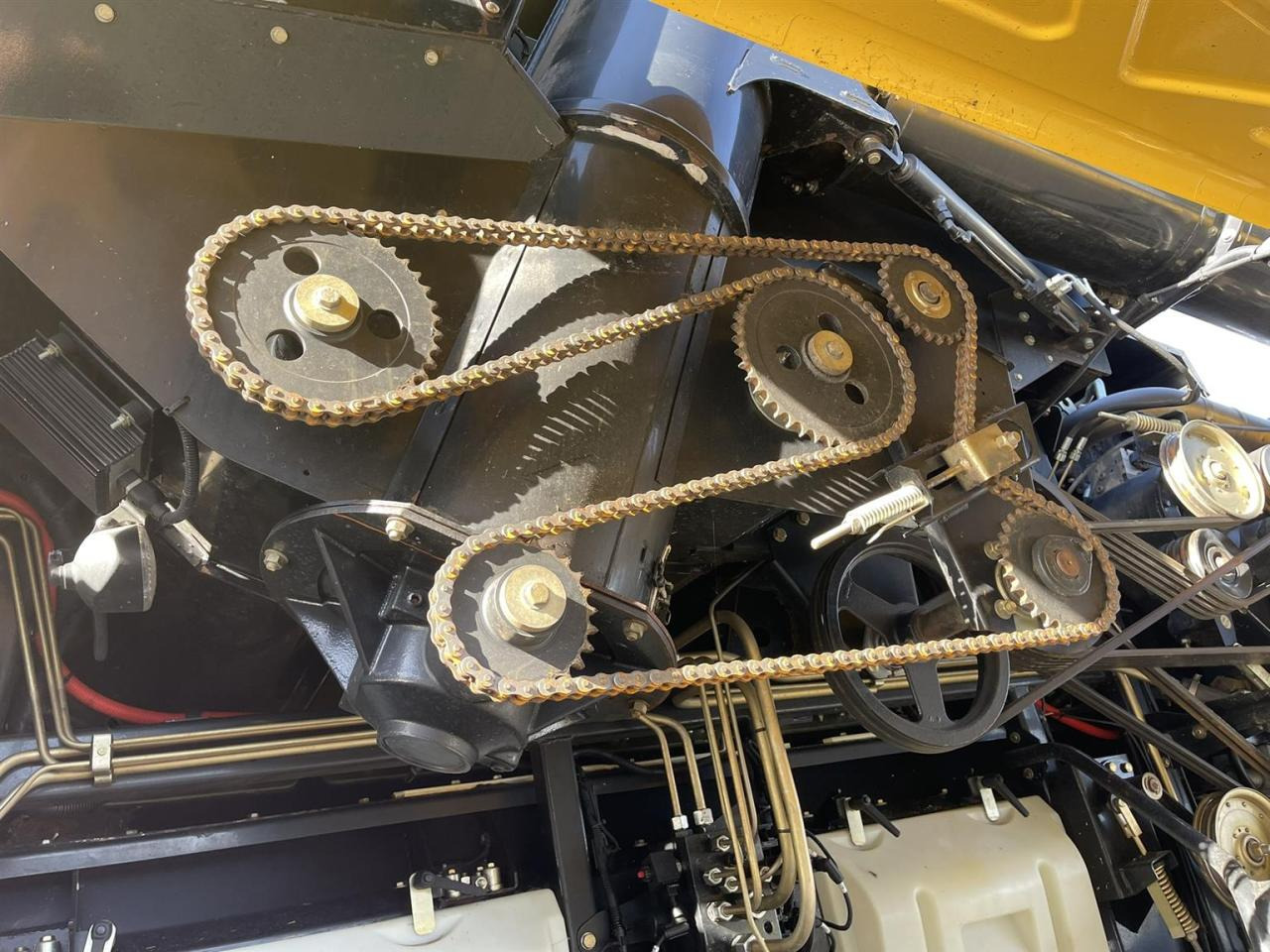 Θεριζοαλωνιστική μηχανή New Holland CR9080 Elevation Allrad: φωτογραφία 22