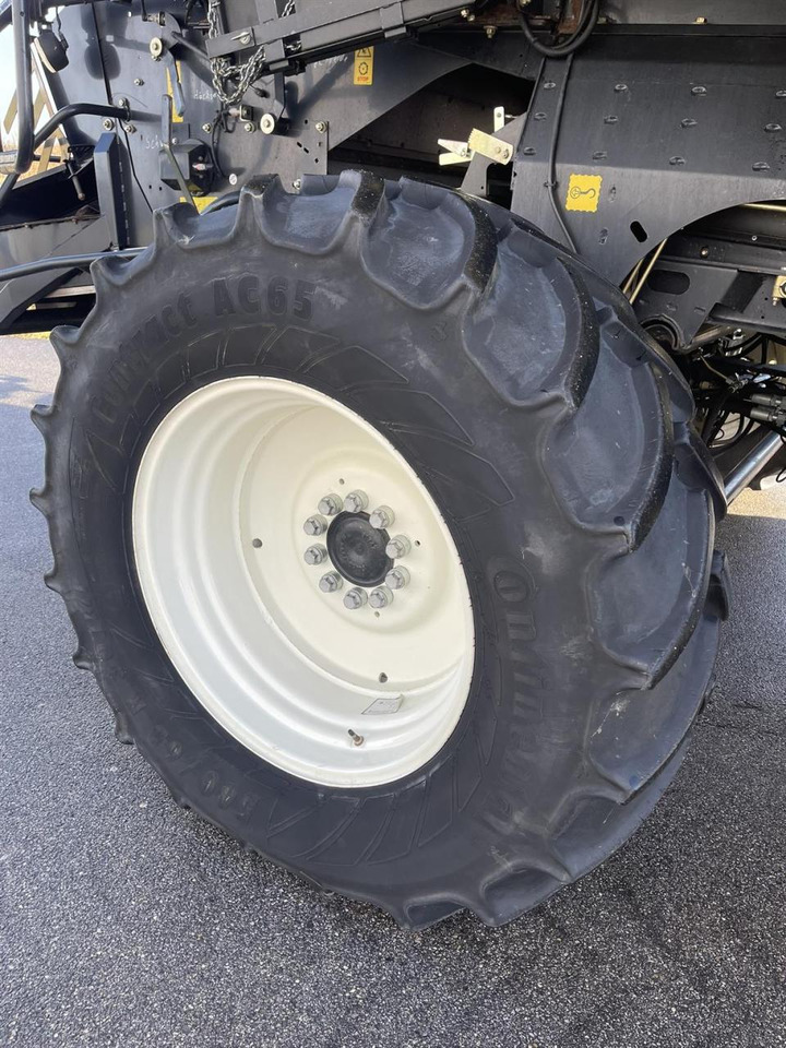 Θεριζοαλωνιστική μηχανή New Holland CR9080 Elevation Allrad: φωτογραφία 14